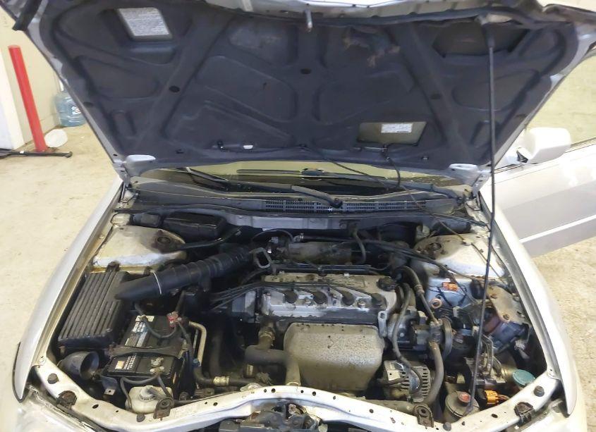 Photo 10 of 2002 Honda Accord 2.3 EX (VIN 1HGCG65862A175670)