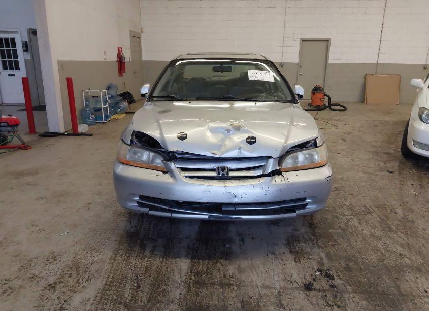 Photo 12 of 2002 Honda Accord 2.3 EX (VIN 1HGCG65862A175670)