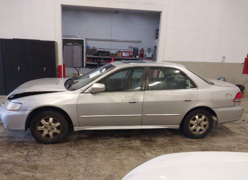 Photo 14 of 2002 Honda Accord 2.3 EX (VIN 1HGCG65862A175670)