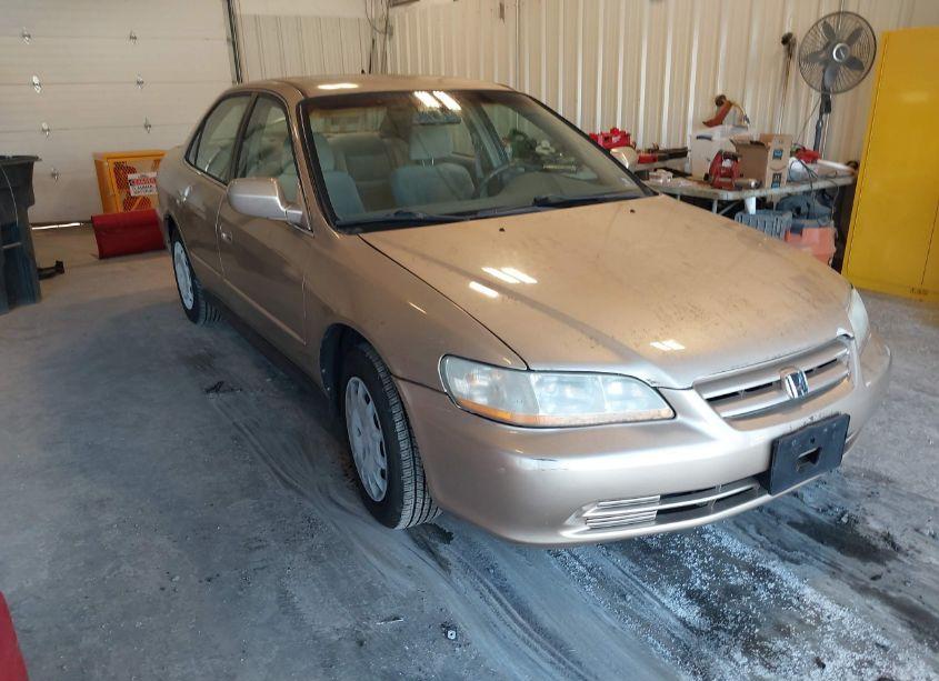 2001 Honda Accord 2.3 LX (VIN 1HGCG66501A022608) main photo