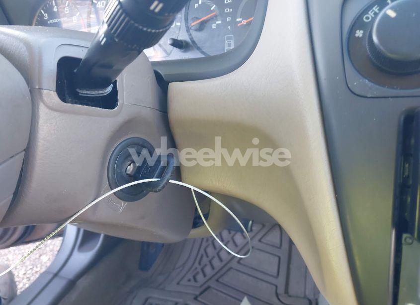 Photo 11 of 2001 Honda Accord 2.3 LX (VIN 1HGCG66501A044303)