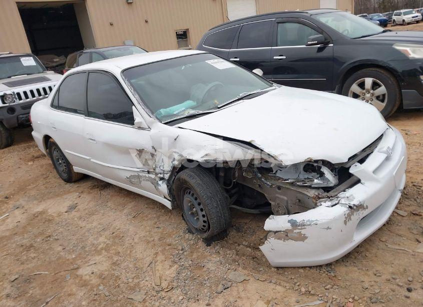 1999 Honda Accord LX (VIN 1HGCG6650XA123317) main photo