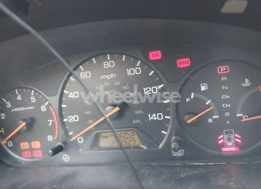 Photo 7 of 1999 Honda Accord LX (VIN 1HGCG6650XA123317)