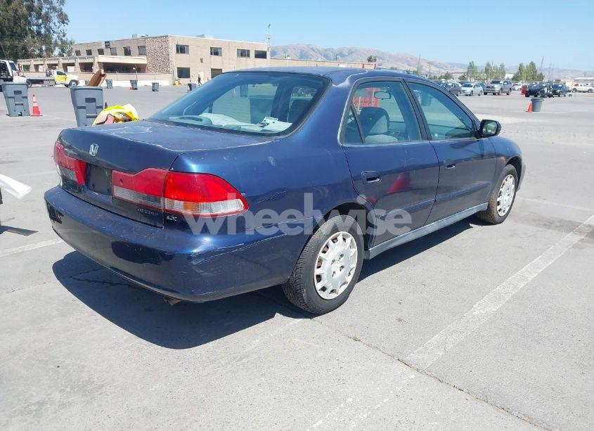 Photo 4 of 2001 Honda Accord 2.3 LX (VIN 1HGCG66511A054645)