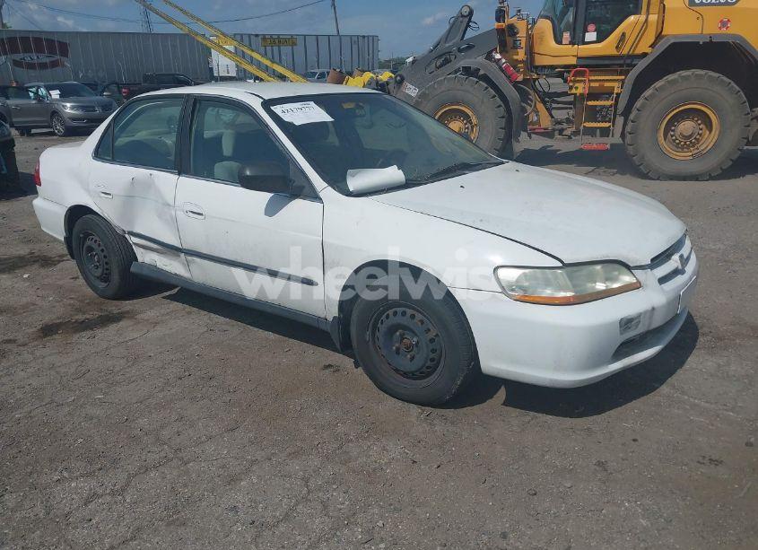 1999 Honda Accord LX (VIN 1HGCG6651XA016177) main photo