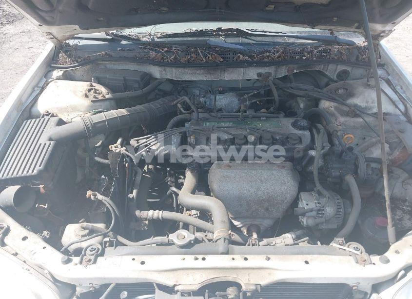 Photo 10 of 1999 Honda Accord LX (VIN 1HGCG6651XA016177)