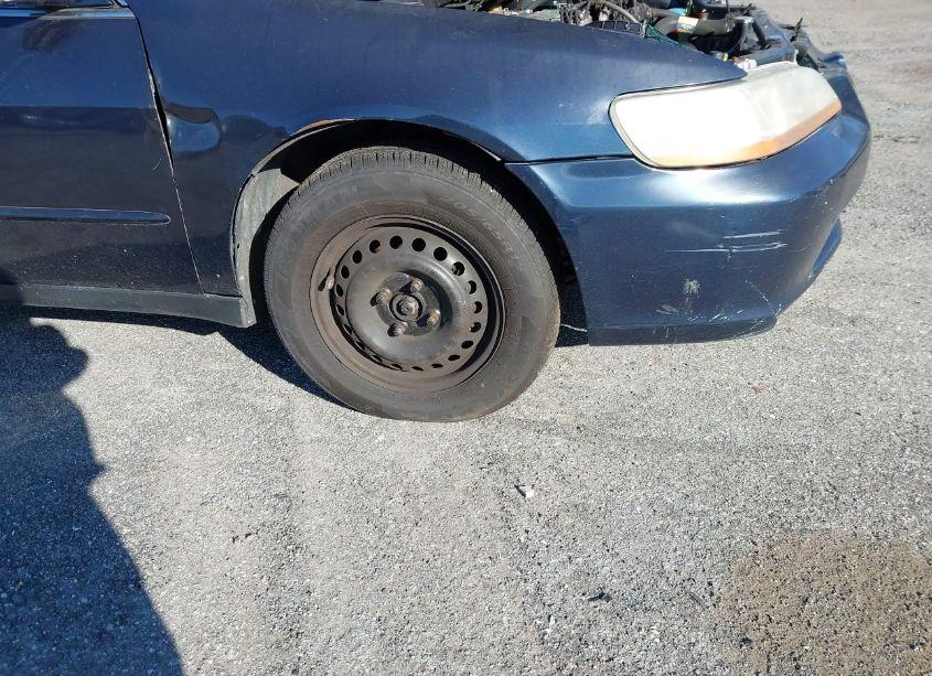 Photo 6 of 2000 Honda Accord 2.3 LX (VIN 1HGCG6651YA088031)