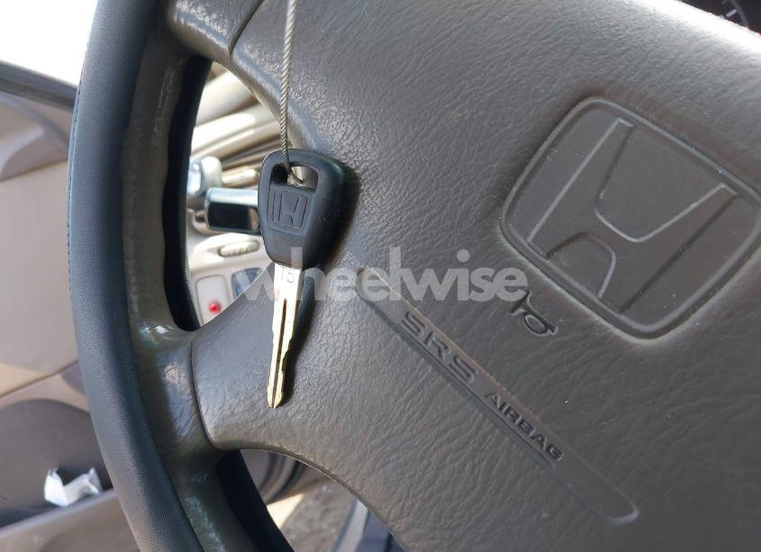 Photo 11 of 2000 Honda Accord 2.3 LX (VIN 1HGCG6651YA134912)