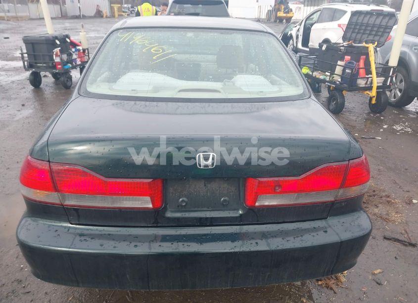 Photo 16 of 2001 Honda Accord 2.3 LX (VIN 1HGCG66521A008001)