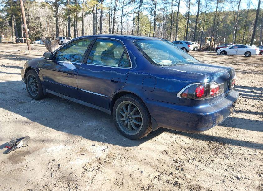 Photo 3 of 2001 Honda Accord 2.3 LX (VIN 1HGCG66541A006492)