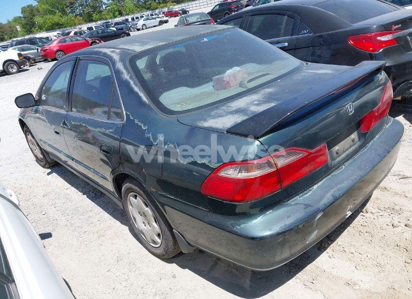 Photo 3 of 1999 Honda Accord LX (VIN 1HGCG6655XA121160)