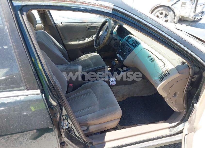 Photo 5 of 1999 Honda Accord LX (VIN 1HGCG6655XA121160)