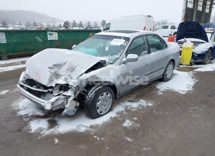 Photo 2 of 1999 Honda Accord LX (VIN 1HGCG6655XA154689)