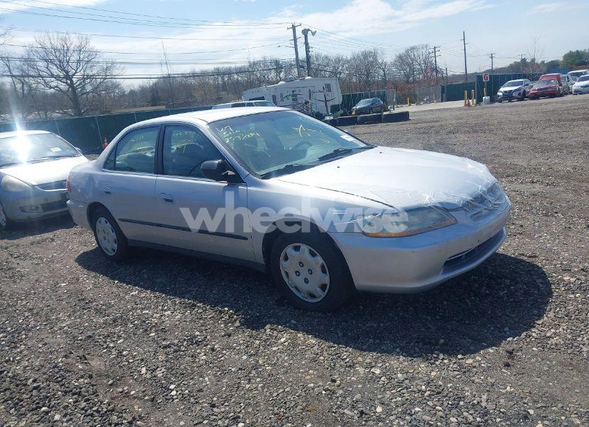 2000 Honda Accord 2.3 LX (VIN 1HGCG6655YA016636) main photo