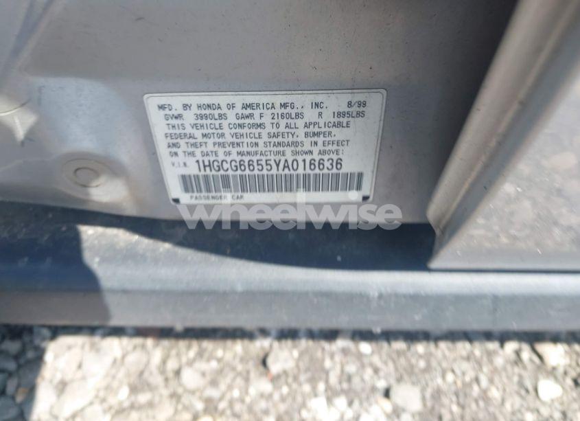 Photo 9 of 2000 Honda Accord 2.3 LX (VIN 1HGCG6655YA016636)