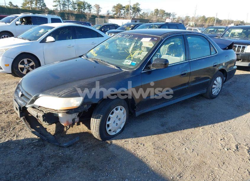 Photo 2 of 2001 Honda Accord 2.3 LX (VIN 1HGCG66561A083283)