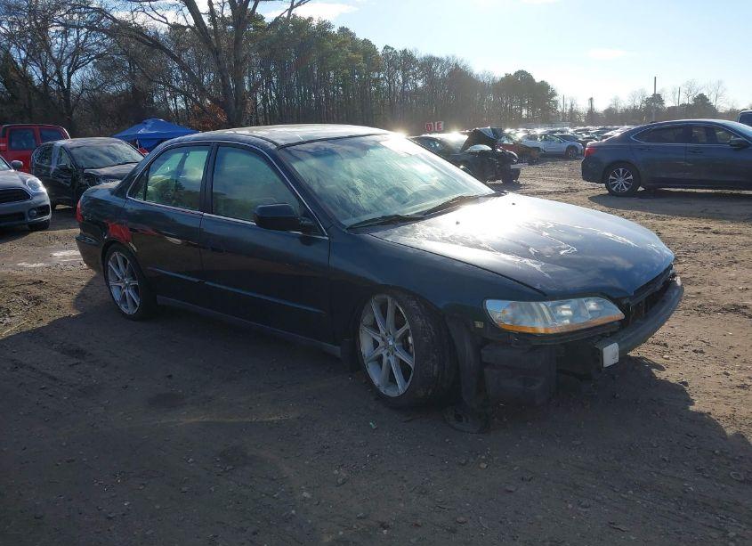 Photo 14 of 1999 Honda Accord LX (VIN 1HGCG6657XA043285)