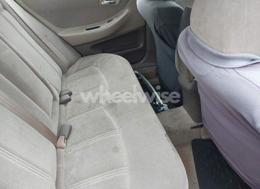 Photo 8 of 1999 Honda Accord LX (VIN 1HGCG6658XA044283)