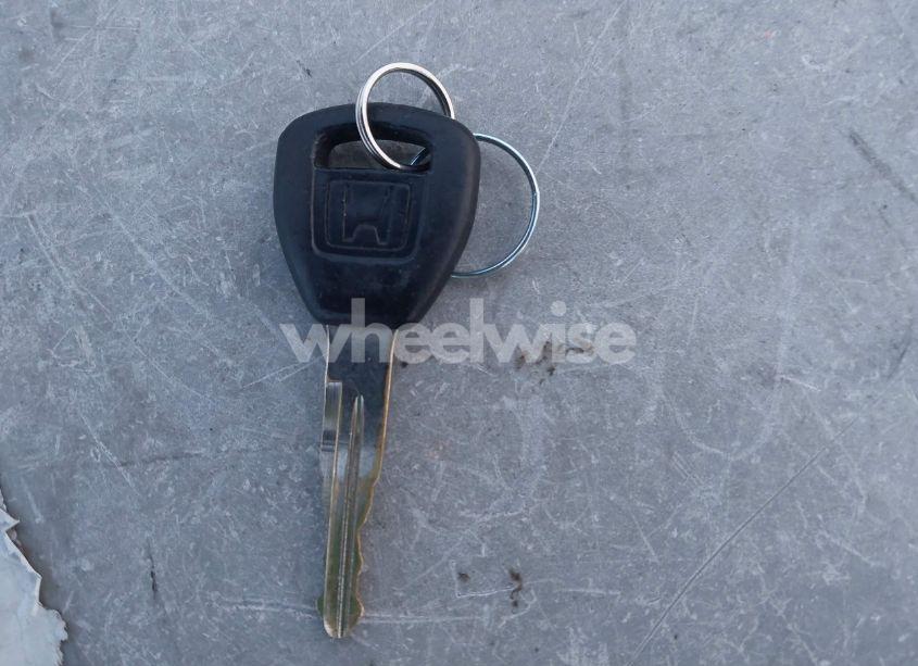 Photo 11 of 2000 Honda Accord 2.3 LX (VIN 1HGCG6658YA007722)