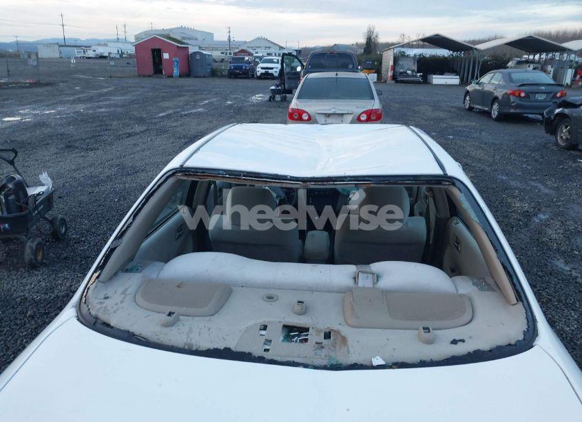 Photo 12 of 2000 Honda Accord 2.3 LX (VIN 1HGCG6658YA007722)