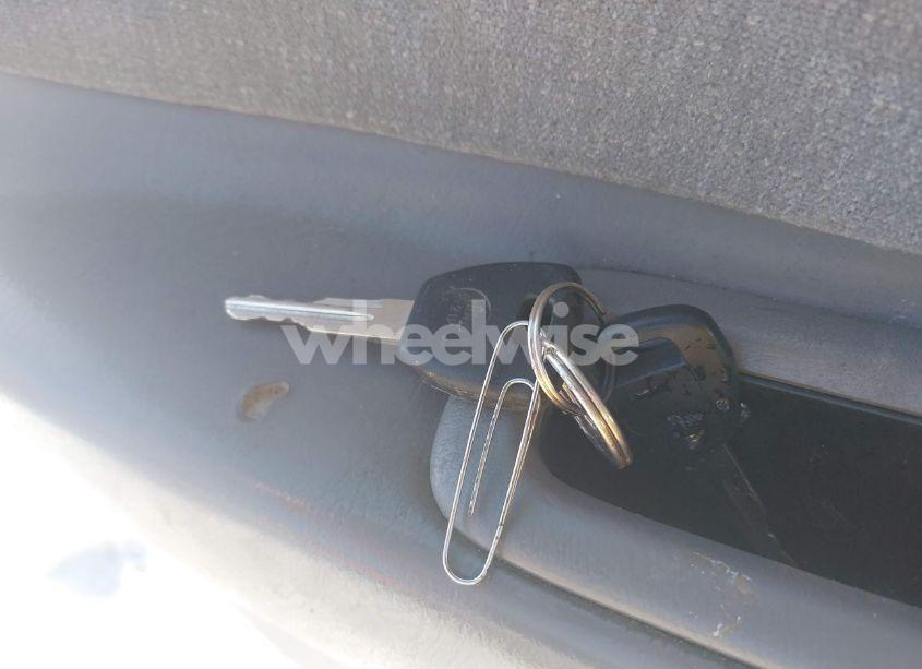 Photo 11 of 2001 Honda Accord 2.3 LX (VIN 1HGCG66591A147400)