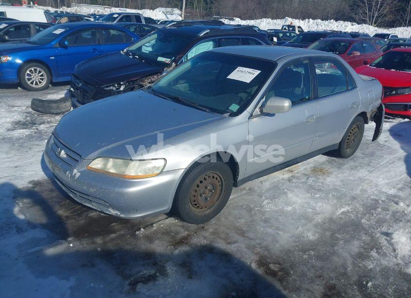 Photo 2 of 2001 Honda Accord 2.3 LX (VIN 1HGCG66591A147400)