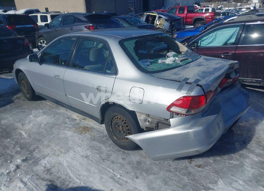 Photo 3 of 2001 Honda Accord 2.3 LX (VIN 1HGCG66591A147400)