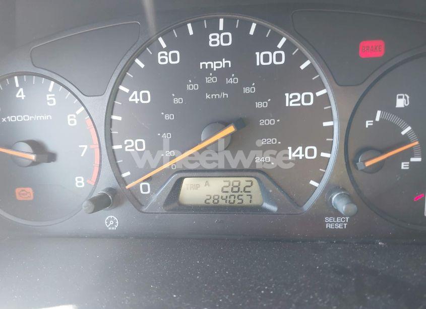 Photo 7 of 2001 Honda Accord 2.3 LX (VIN 1HGCG66591A147400)