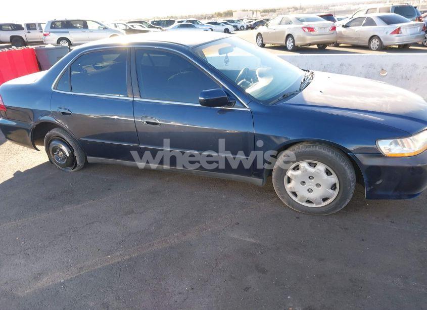 Photo 12 of 2000 Honda Accord 2.3 LX (VIN 1HGCG6659YA088035)
