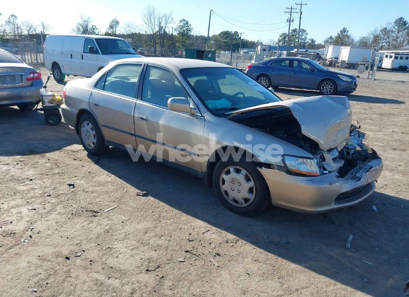2000 Honda Accord 2.3 LX (VIN 1HGCG6659YA110809) main photo