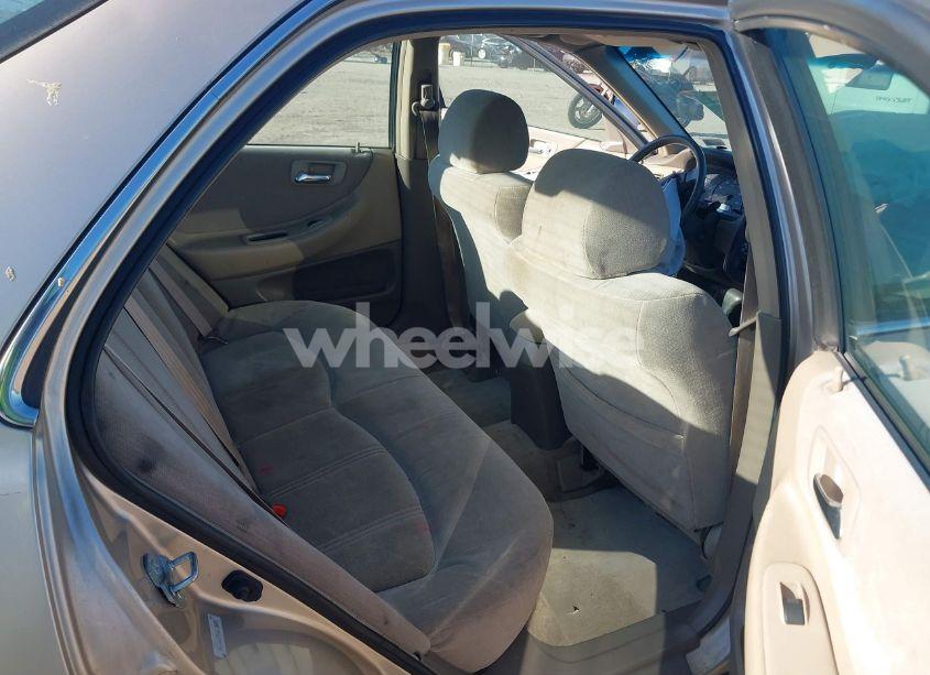 Photo 8 of 2000 Honda Accord 2.3 LX (VIN 1HGCG6659YA110809)