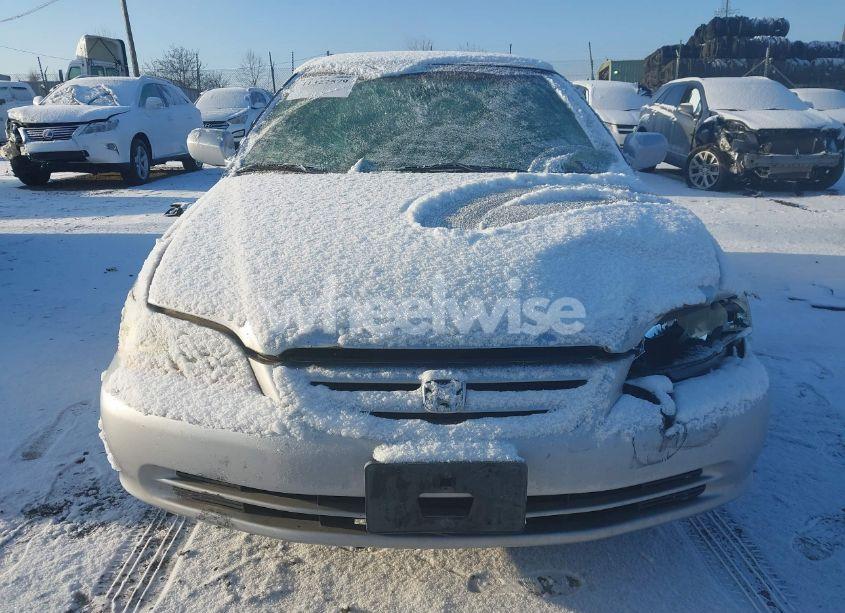 Photo 11 of 2002 Honda Accord 2.3 LX (VIN 1HGCG665X2A003453)