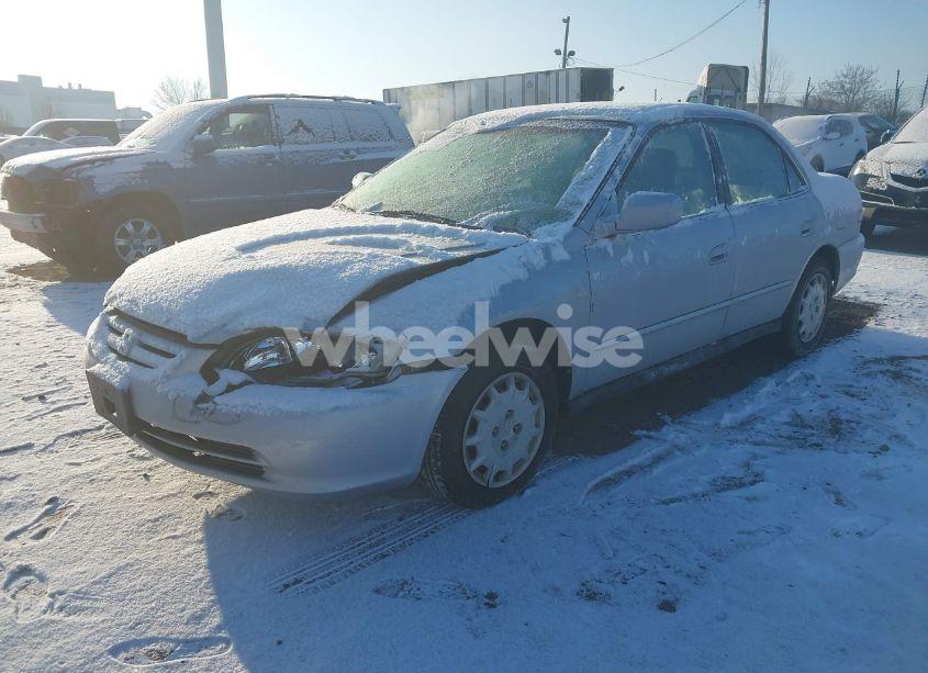 Photo 2 of 2002 Honda Accord 2.3 LX (VIN 1HGCG665X2A003453)