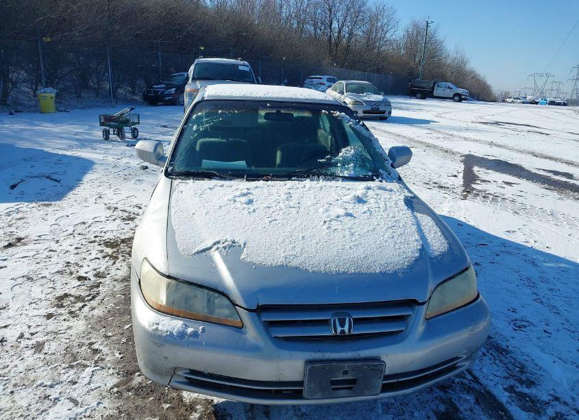 Photo 6 of 2002 Honda Accord 2.3 LX (VIN 1HGCG665X2A155958)