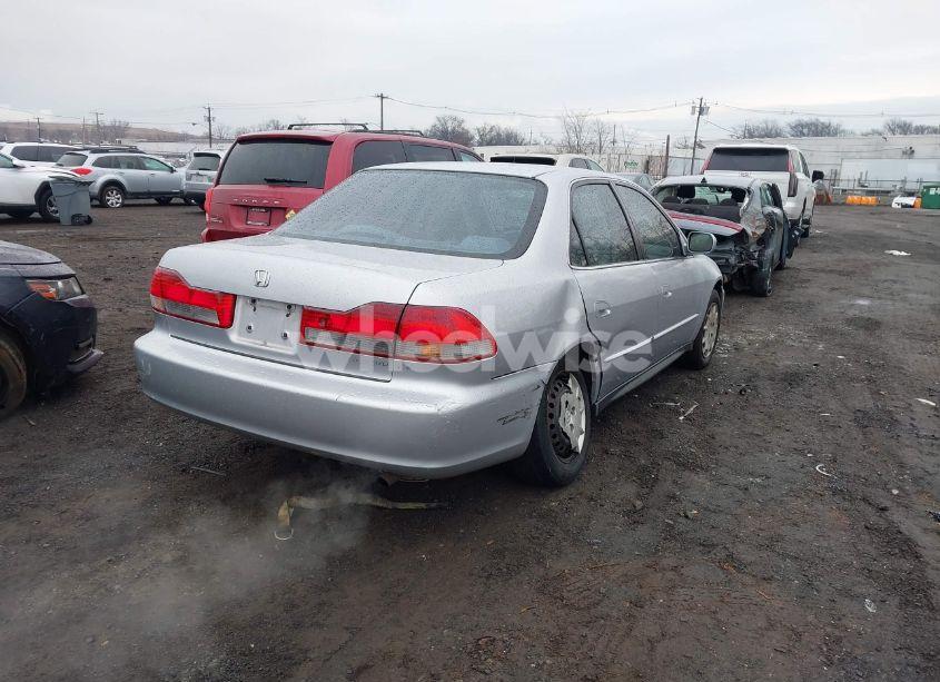 Photo 4 of 2002 Honda Accord 2.3 LX (VIN 1HGCG665X2A177054)