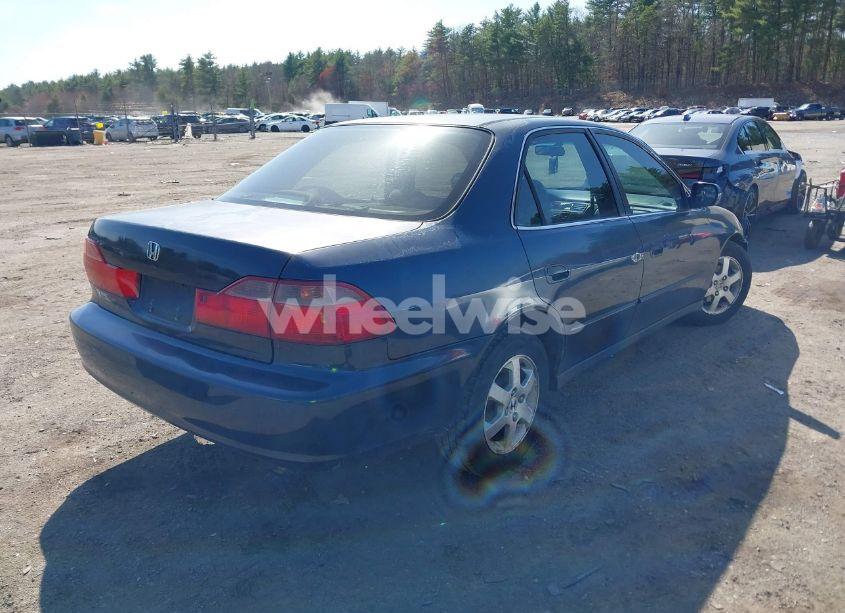 Photo 4 of 2000 Honda Accord 2.3 LX (VIN 1HGCG665XYA114576)