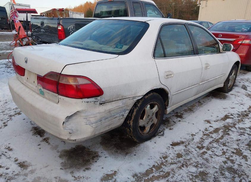 Photo 4 of 2000 Honda Accord 2.3 EX (VIN 1HGCG6670YA109422)