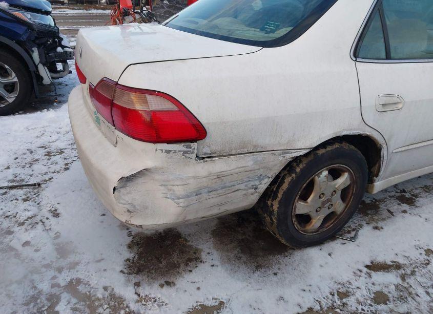 Photo 6 of 2000 Honda Accord 2.3 EX (VIN 1HGCG6670YA109422)