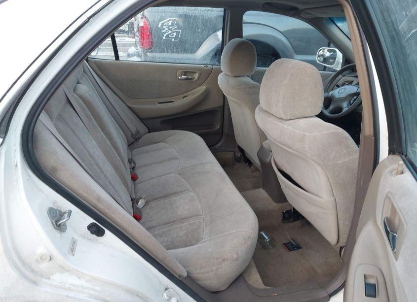 Photo 8 of 2000 Honda Accord 2.3 EX (VIN 1HGCG6670YA109422)