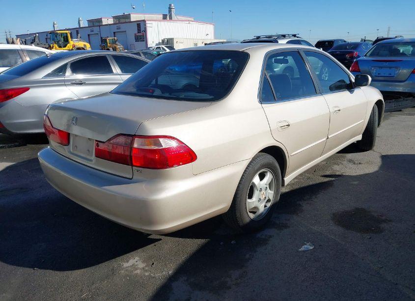 Photo 4 of 2000 Honda Accord 2.3 EX (VIN 1HGCG6670YA152707)