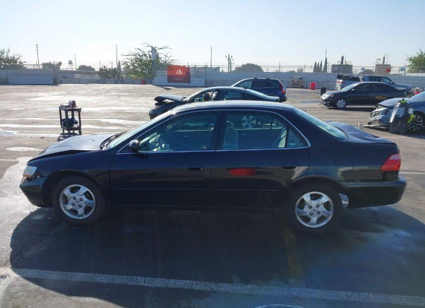 Photo 14 of 1998 Honda Accord EX (VIN 1HGCG6672WA061113)