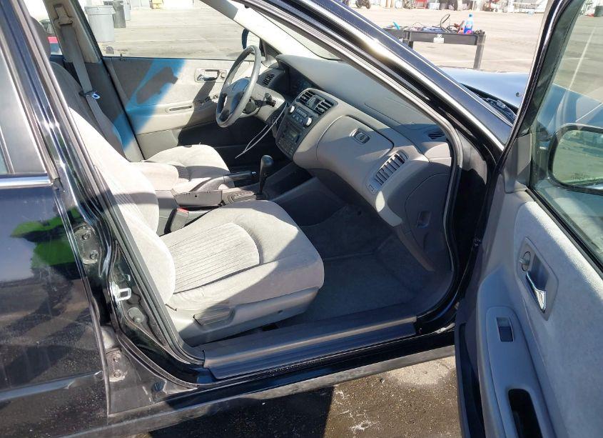 Photo 5 of 1998 Honda Accord EX (VIN 1HGCG6672WA061113)