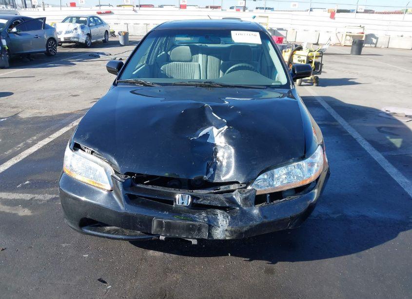 Photo 6 of 1998 Honda Accord EX (VIN 1HGCG6672WA061113)