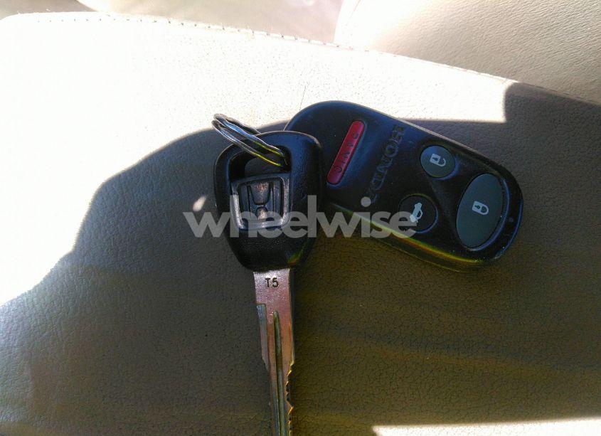 Photo 11 of 1998 Honda Accord EX (VIN 1HGCG6672WA180456)