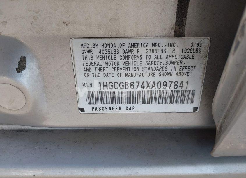 Photo 9 of 1999 Honda Accord EX (VIN 1HGCG6674XA097841)