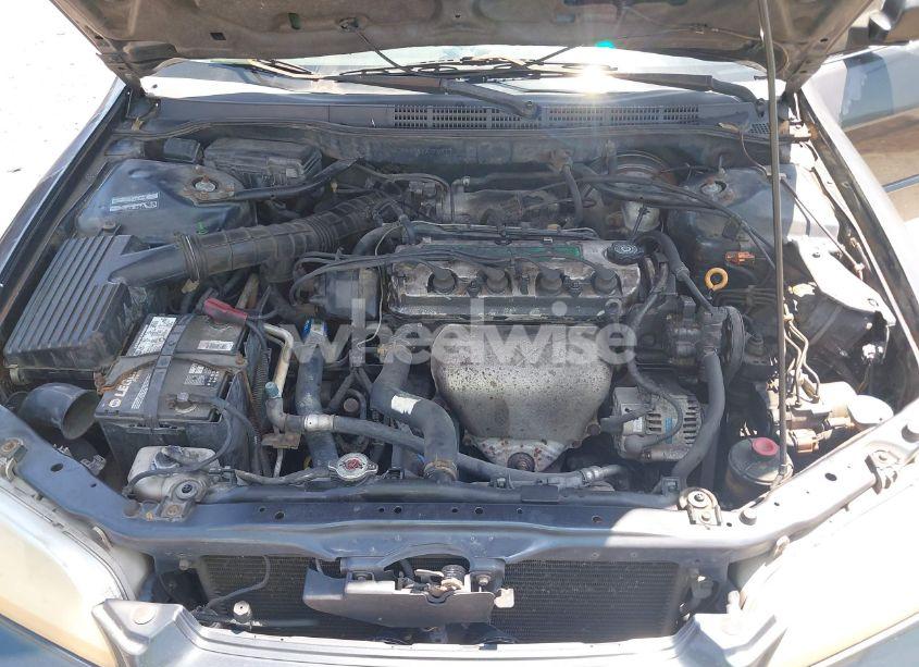 Photo 10 of 1998 Honda Accord EX (VIN 1HGCG6676WA170917)