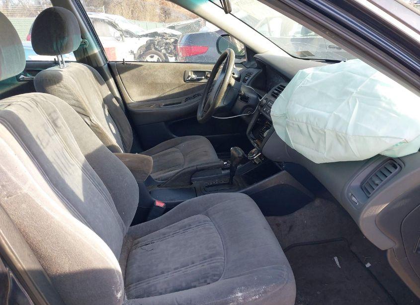 Photo 5 of 2000 Honda Accord 2.3 EX (VIN 1HGCG6677YA021130)