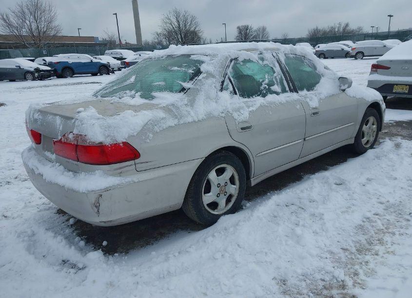 Photo 4 of 1998 Honda Accord EX (VIN 1HGCG6678WA096867)