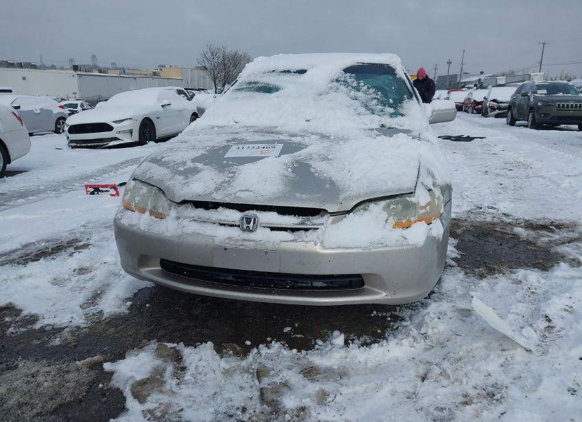 Photo 6 of 1998 Honda Accord EX (VIN 1HGCG6678WA096867)