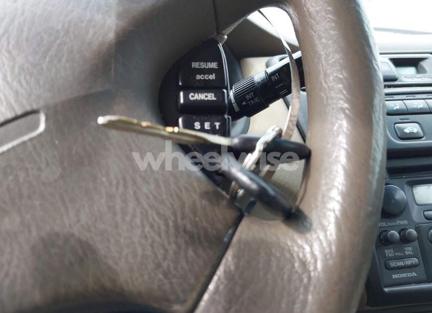 Photo 11 of 2000 Honda Accord 2.3 EX (VIN 1HGCG6679YA121052)